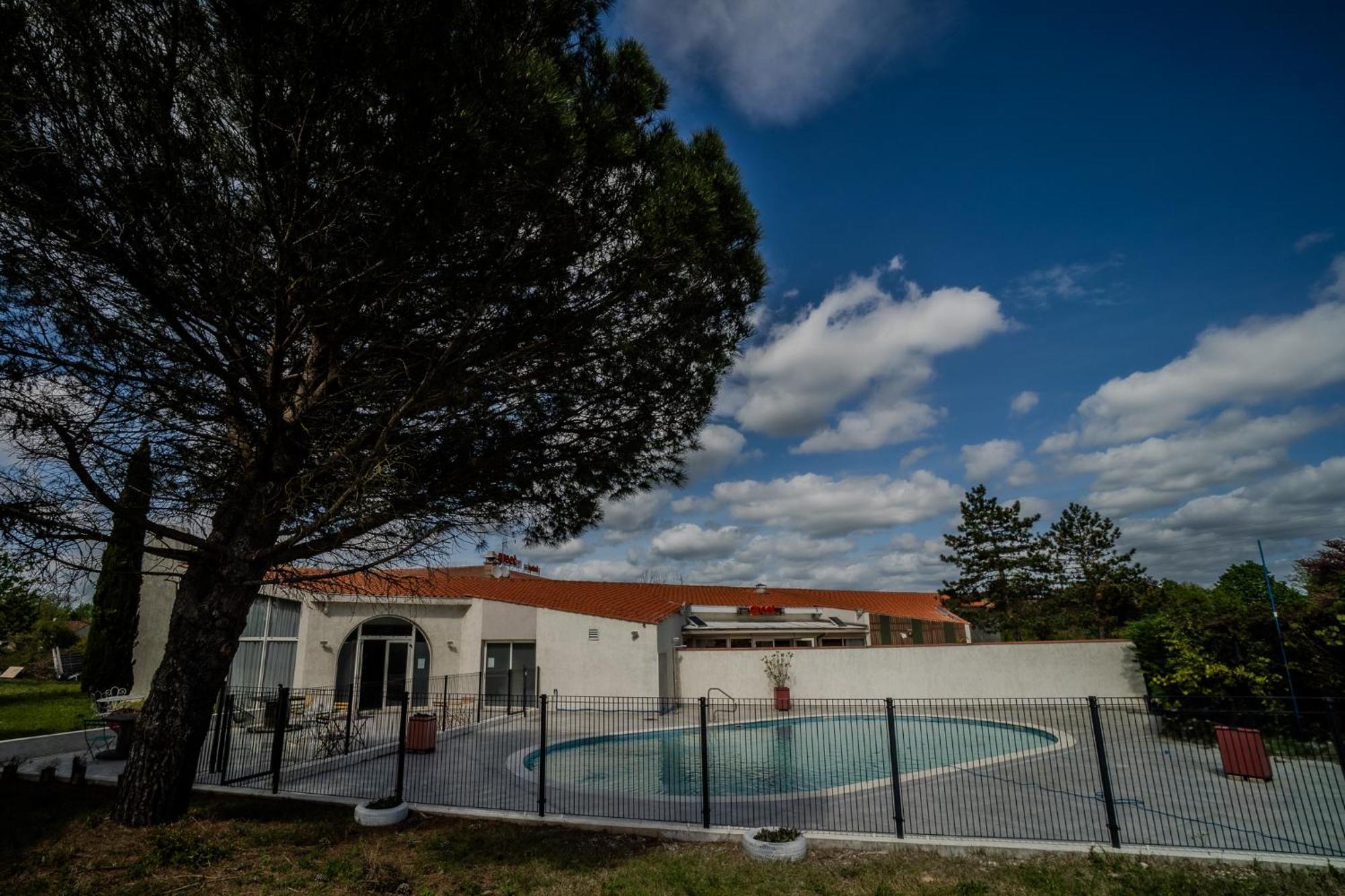 Greet Hôtel Castres Saix Saix (Tarn) Exterior foto